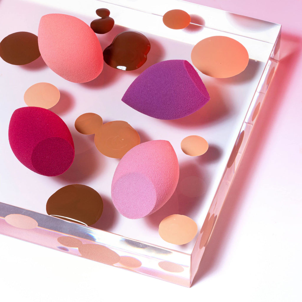 Real Techniques Miracle Complexion Sponge, 4 Pack, Makeup Blending Sponges | Makeup sponges for foundation, 3-point design, foundation applicator, latex-free beauty sponge