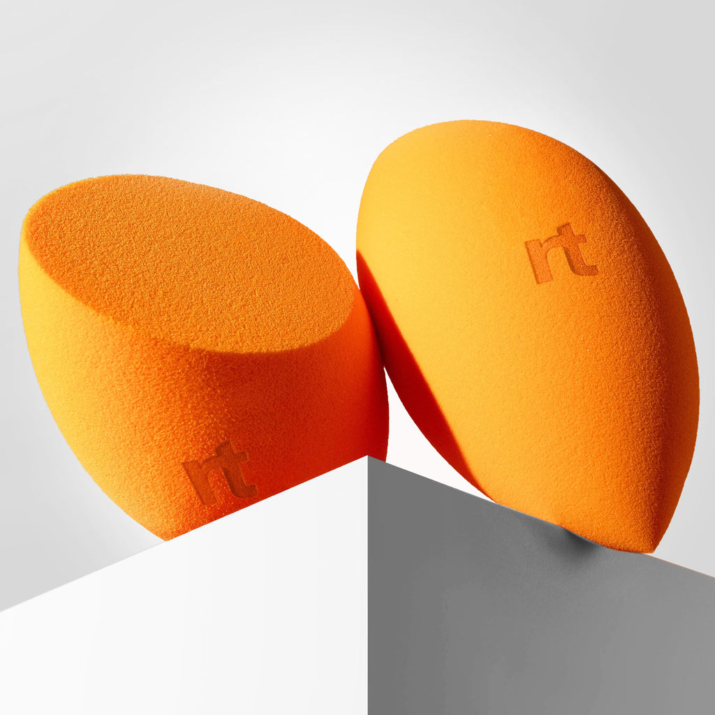 Real Techniques Miracle Complexion Sponge, 4 Pack, Makeup Blending Sponges | Makeup sponges for foundation, 3-point design, foundation applicator, latex-free beauty sponge
